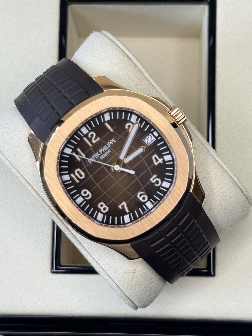 Patek Philippe Aquanaut 5167R-001 dial