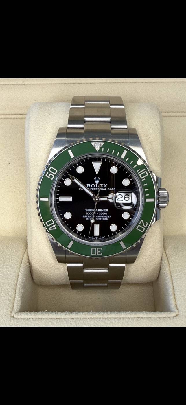 Rolex Submariner Starbucks 126610LV